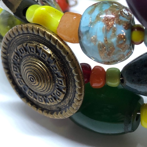 Handcrafted Bead and Button Bracelet ❤️ - Picture 8 of 16